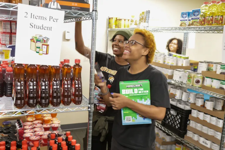 Food Pantry Volunteers